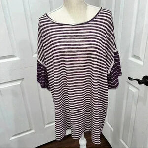 Terra & sky purple & white short embellished sleeve blouse w keyhole back